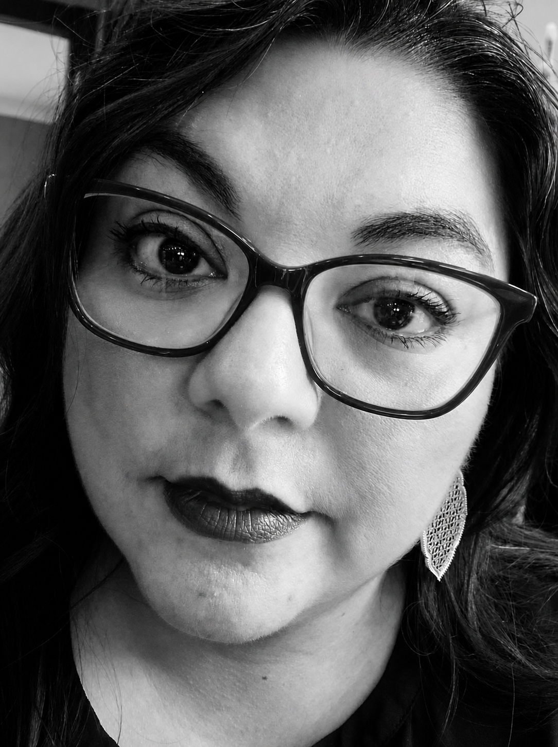 Portrait of photographer Angi Scott